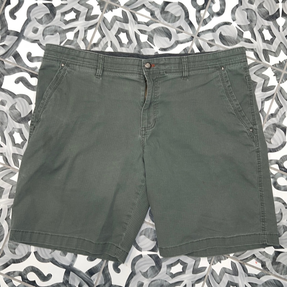 WP Weatherproof Shorts